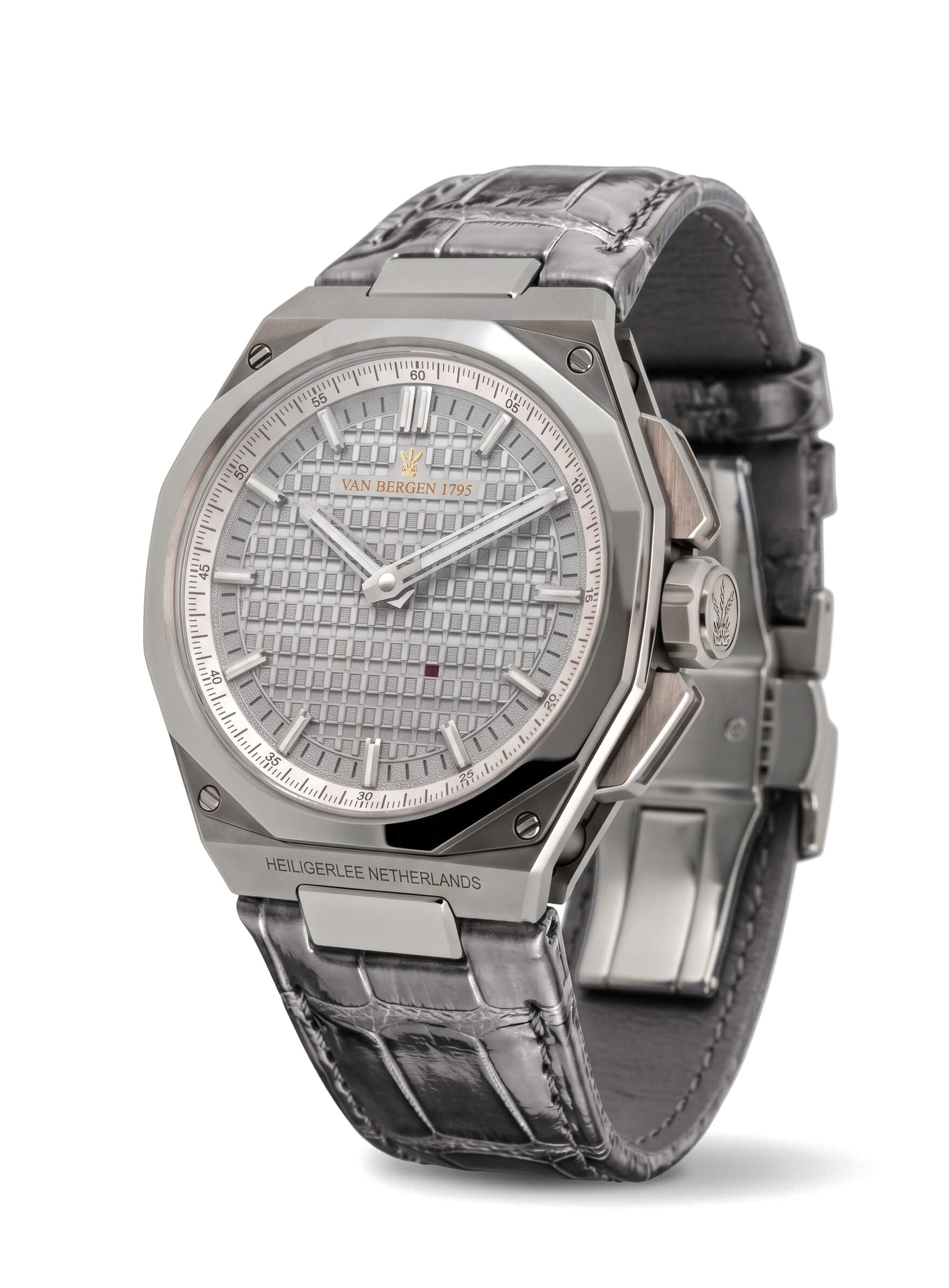 Heero Clapper Silver, closer